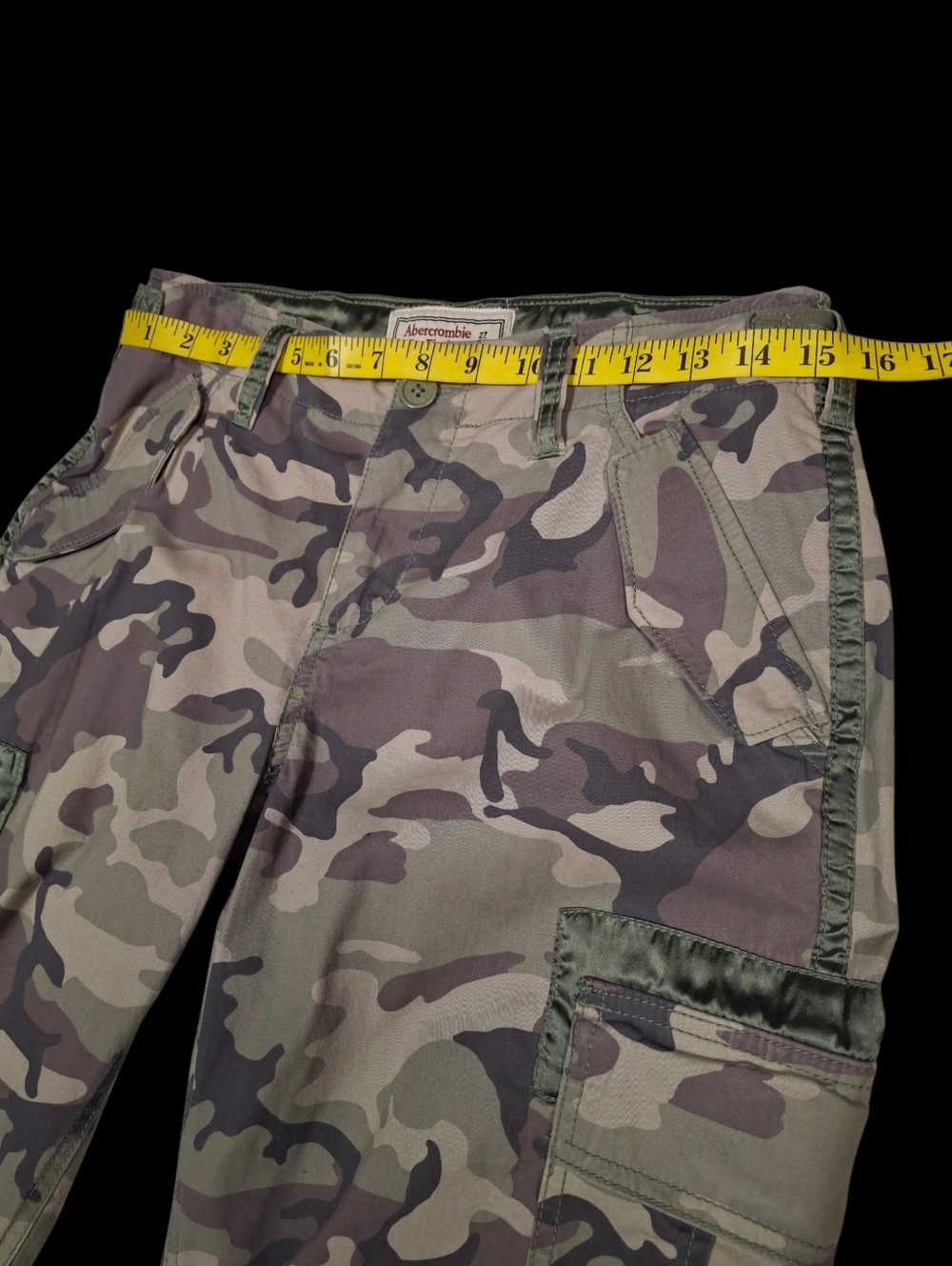 Vintage Y2K Abercrombie & Fitch Green Camo Cargo Utility Pants Women Size 27 - Picture 10 of 16